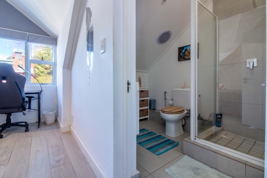 1 Bedroom Property for Sale in Gardens Western Cape